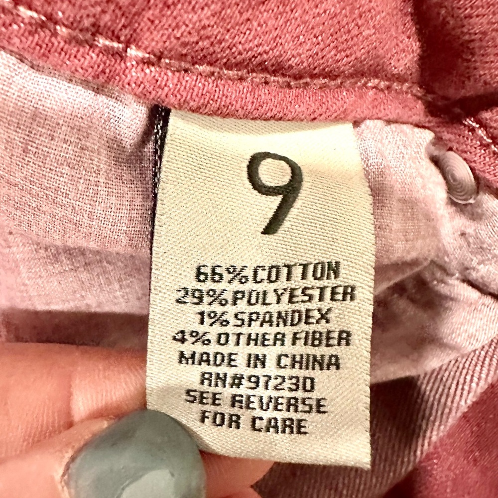 Almost Famous Women's Mid Rise Skinny Jeans Size 9 - Picture 10 of 11